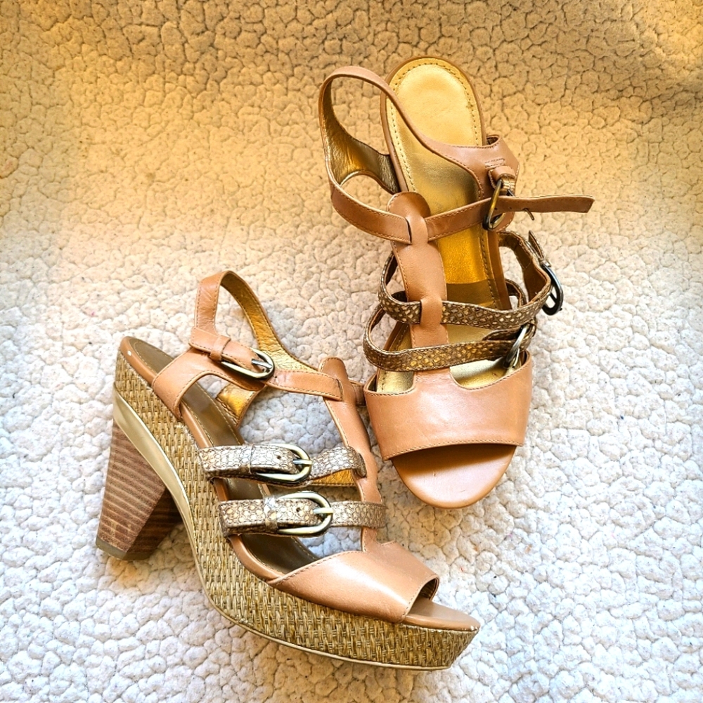 Circa Joan & David - Kaza - platform heels